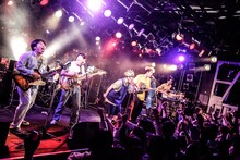 どついたるねん「どついたるねん シングル発売記念 渋谷クアトロ無料ライブ ～ガチ☆BOY～」の様子。（Photo by yuka jonishi）