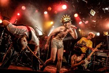 どついたるねん「どついたるねん シングル発売記念 渋谷クアトロ無料ライブ ～ガチ☆BOY～」の様子。（Photo by yuka jonishi）