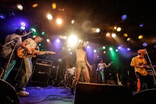 どついたるねん「どついたるねん シングル発売記念 渋谷クアトロ無料ライブ ～ガチ☆BOY～」の様子。（Photo by yuka jonishi）