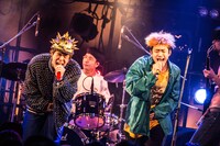 左からワトソン、浜公氣、山ちゃん。（Photo by yuka jonishi）