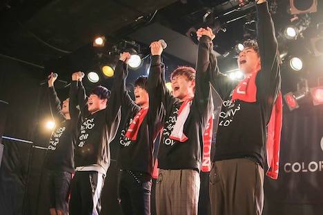 「COLOR CREATION 1st ONEMAN LIVE "ROAD TO MAJOR DEBUT."」の様子。