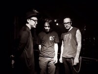 MUGAMICHIRU［ナスノミツル ＋ 中村達也 ＋ ナカコー］