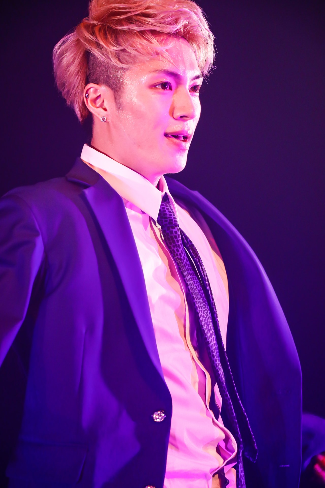 清水大樹 - PrizmaX解散？現実と虚構交錯した日本青年館ワンマンで「80