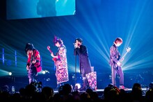 GLAY「GLAY ARENA TOUR 2017 "HAKODATE WINTERDELICS"」の様子。