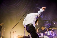 石崎ひゅーい（Photo by HAJIME KAMIIISAKA）