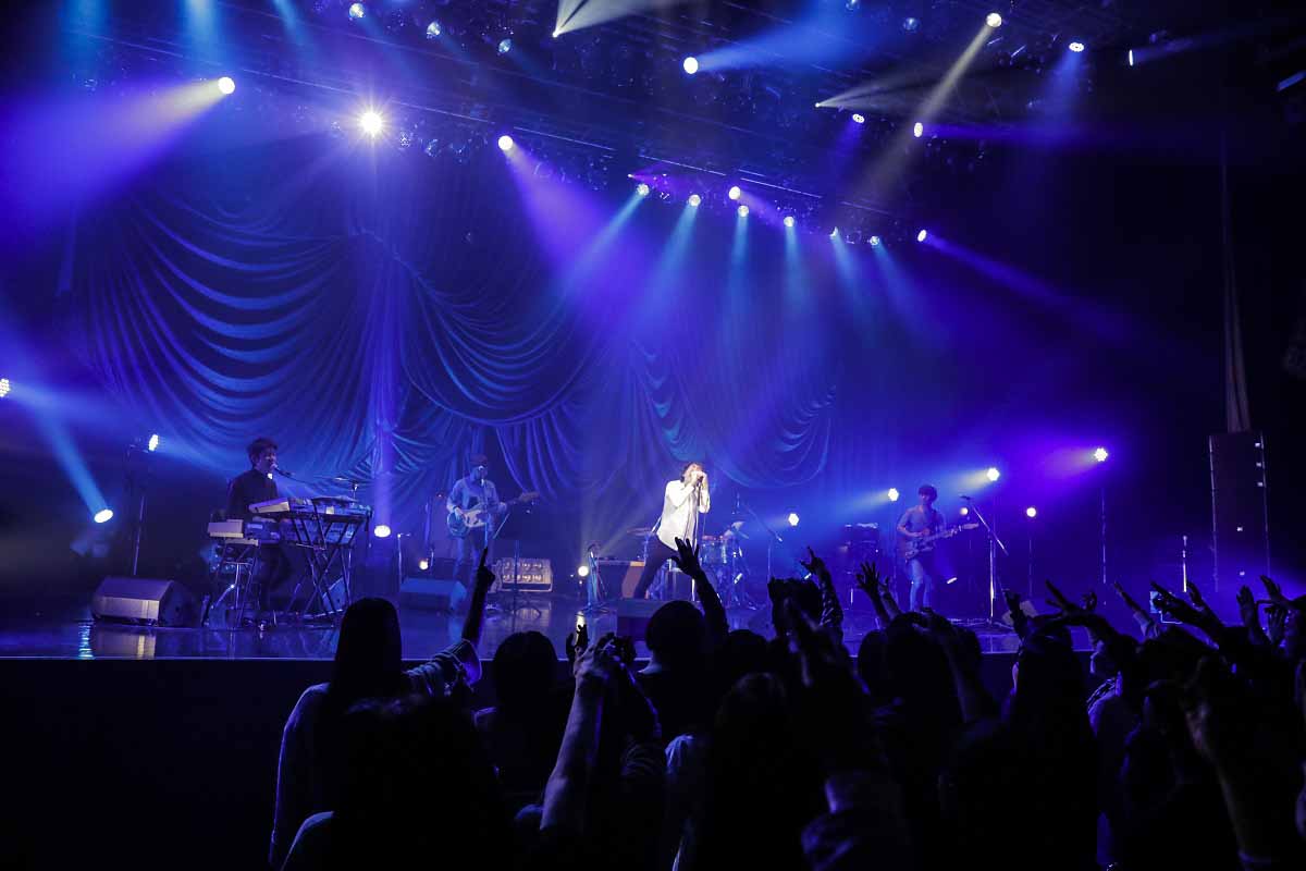 「石崎ひゅーい TOUR 2017『鬼退治』」の様子。 （Photo by HAJIME KAMIIISAKA）