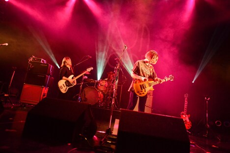 yonige［photo by RUI HASHIMOTO（SOUND SHOOTER）］