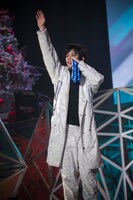 カイ（撮影：米山三郎、深野輝美）