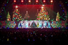 超特急（撮影：米山三郎、深野輝美）