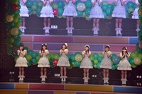 ときめき▽宣伝部「ときめき▽宣伝部のどきどき▽クリスマスパーティーvol.3」東京・日本青年館ホール公演の様子。