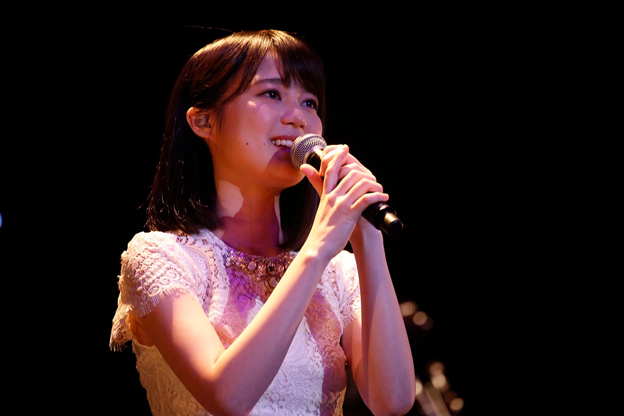 生田絵梨花「MTV Unplugged: Erika Ikuta from Nogizaka46」の様子。（写真提供：MTV）