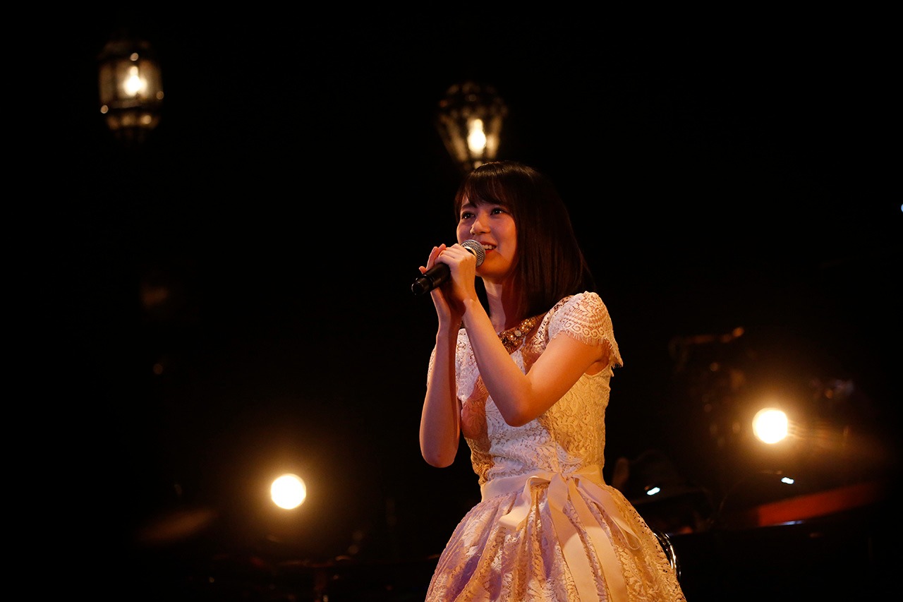 生田絵梨花「MTV Unplugged: Erika Ikuta from Nogizaka46」の様子。（写真提供：MTV）