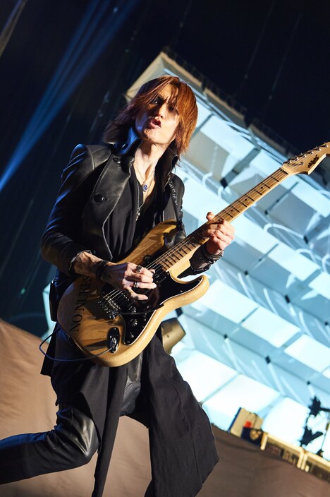 SUGIZO（G, Violin）（写真提供：LUNA SEA Inc.）
