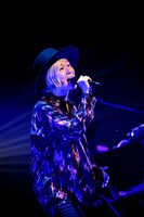 山田義孝（Vo）（撮影：日吉"JP”純平）