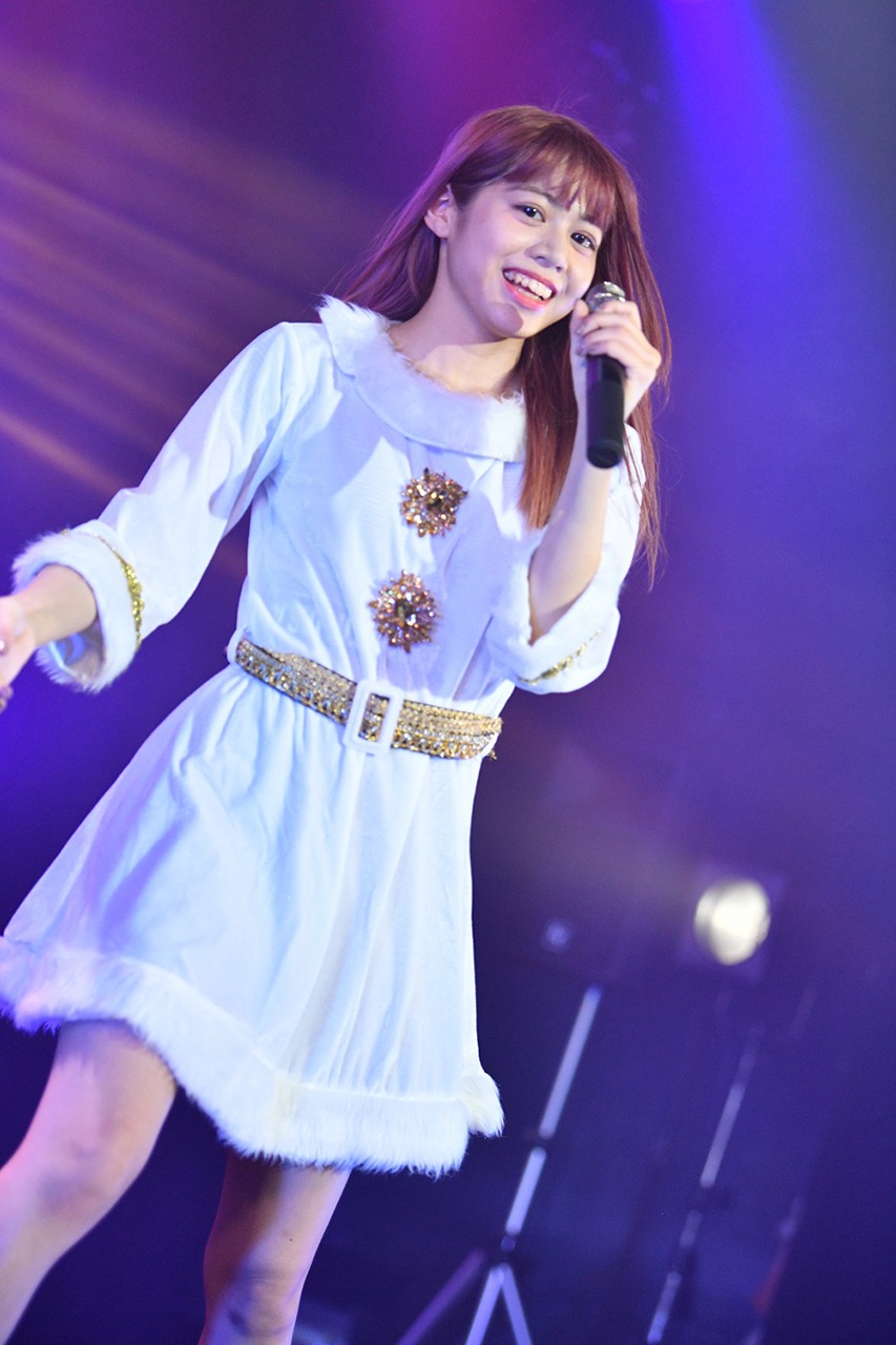 飯田桜子（写真提供：EPICレコードジャパン）