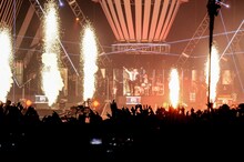 「MY FIRST STORY "MMA" TOUR 2017 FINAL ONE MAN SHOW "THE PREMIUM SYMPHONY"」の様子。（Photo by MASANORI  FUJIKAWA）