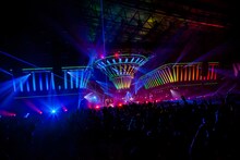 「MY FIRST STORY "MMA" TOUR 2017 FINAL ONE MAN SHOW "THE PREMIUM SYMPHONY"」の様子。（Photo by Takashi "TAKA" Konuma）