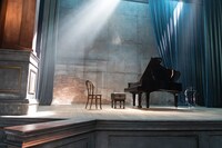 「大人エレベーター」第29弾撮影時の様子。