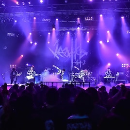 メジャーデビュー10周年!jealkb、Zeppワンマン「TARGET」で“完全体”に