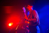 玉置周啓（G, Vo）（撮影：井野友樹）