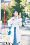 「with」2月号より、菅井友香（欅坂46）。