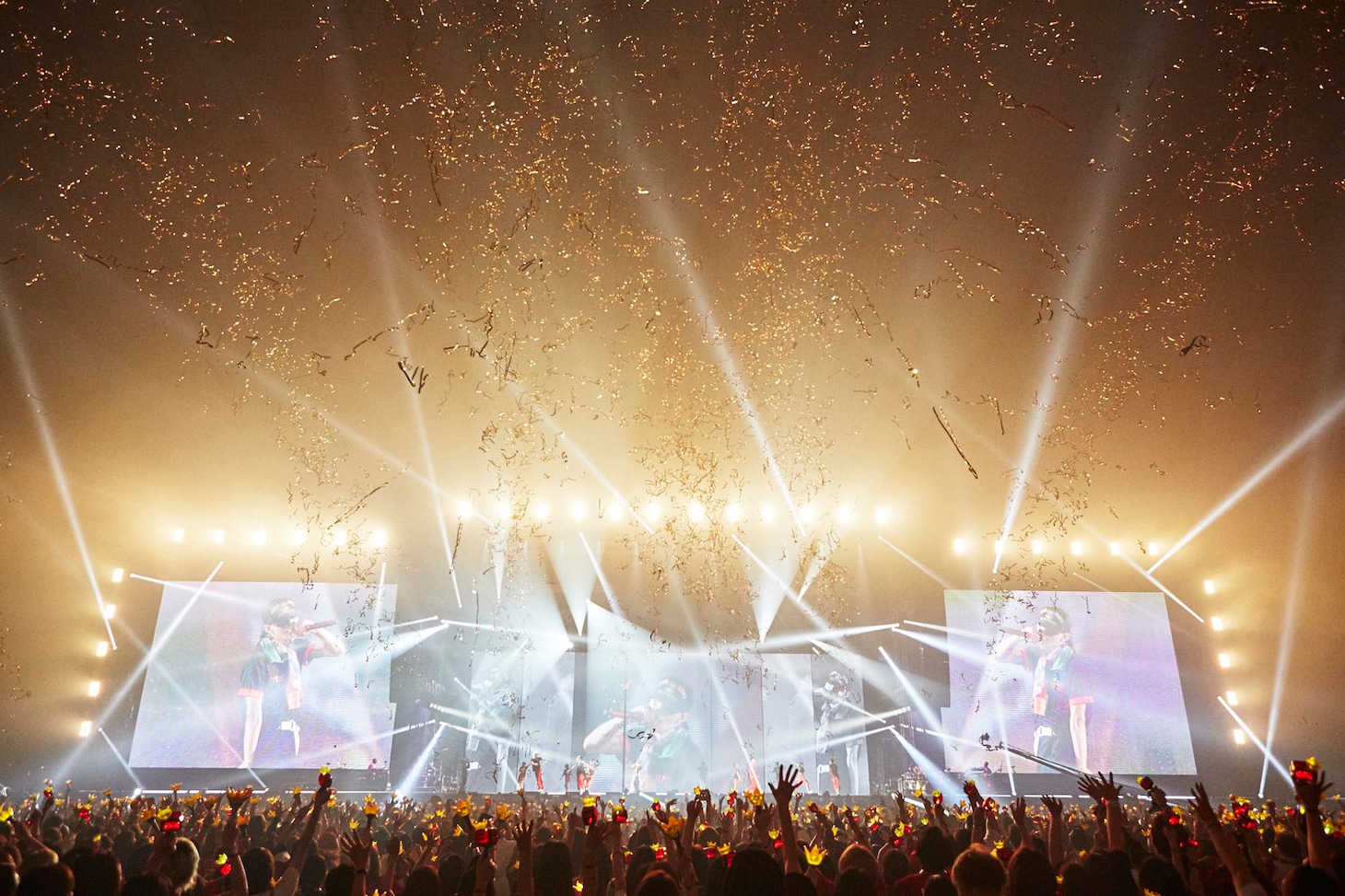 「G-DRAGON 2017 WORLD TOUR ＜ACT III, M.O.T.T.E＞」の様子。