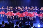 新曲「無意識の色」を初披露するSKE48。(写真提供:avex)