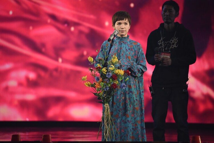 第68回nhk紅白歌合戦 リハーサル中のsuperfly 画像ギャラリー 6 22 音楽ナタリー 第68回nhk紅白歌合戦 リハーサル中のsuperfly 画像ギャラリー 6 22 音楽ナタリー