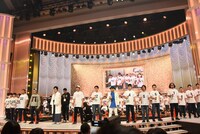 三山ひろしのリハーサルの様子。