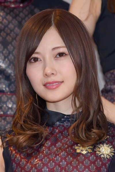 人気画像1位は「乃木坂46、生駒卒業20thシングルのセンターは」より、白石麻衣。