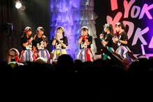 ばってん少女隊「年末だよ、渡辺通り大会～2日間BEATば刻んでもよかよかよかSTATION～ ＜IDOL PRESURE.ライブ、やりにきました＞」の様子。（撮影：濱本英介）