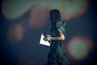 井上唯（撮影：稲垣謙一）