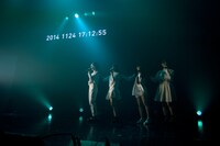 Maison book girl「Solitude HOTEL 4F」の様子。（撮影：稲垣謙一）