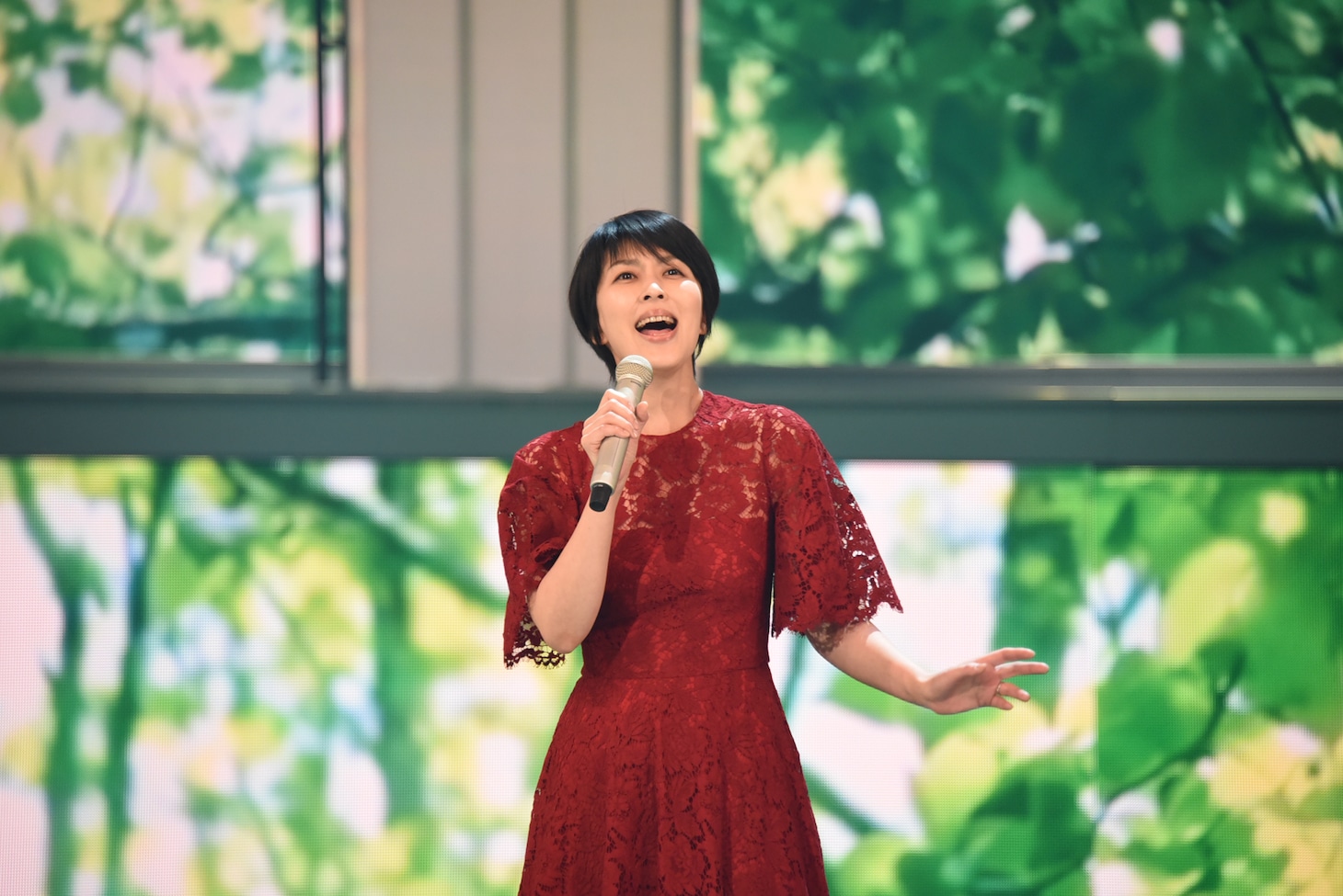 松たか子