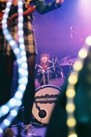 石田成美（Dr / Homecomings）