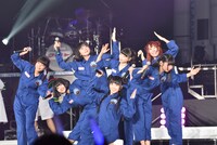 でんぱ組.incワンマンライブ「ねぇもう一回きいて？宇宙を救うのはやっぱり、でんぱ組.inc!」の様子。
