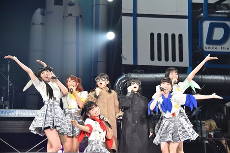 でんぱ組.incワンマンライブ「ねぇもう一回きいて？宇宙を救うのはやっぱり、でんぱ組.inc!」の様子。