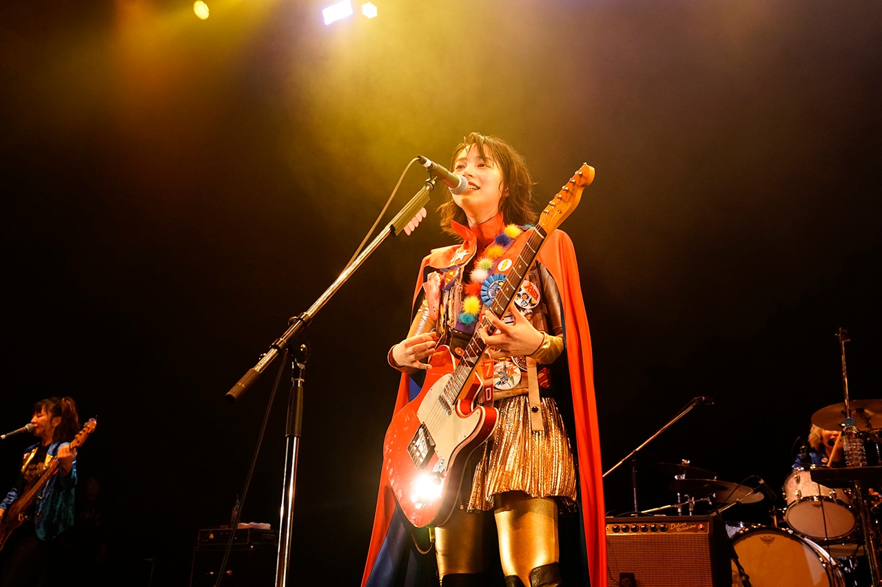 のん（写真提供：MICE ENTERTAINENT INC.）
