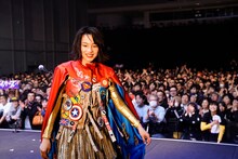 のん（写真提供：MICE ENTERTAINENT INC.）