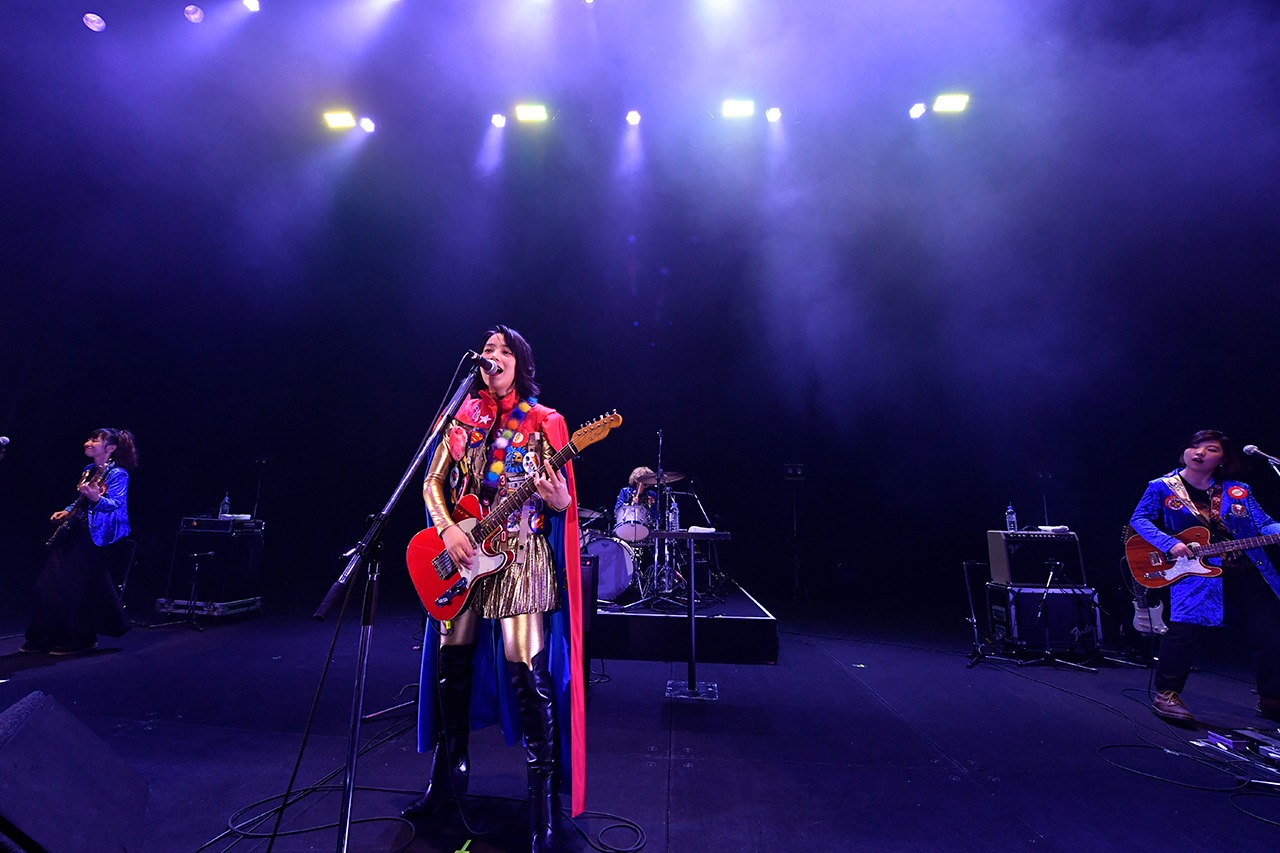 のん（写真提供：MICE ENTERTAINENT INC.）
