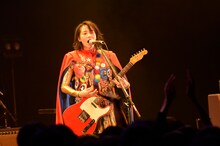 のん（写真提供：MICE ENTERTAINENT INC.）