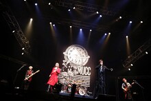 MUCCとDAIGO（BREAKERZ）。