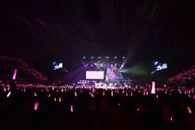 でんぱ組.incワンマンライブ「ねぇもう一回きいて？宇宙を救うのはやっぱり、でんぱ組.inc!」の様子。