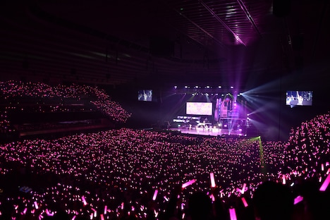 「サクラあっぱれーしょん」で一面ピンクに染まった大阪城ホール。