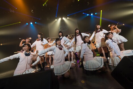 「8th anniversary アイドルカレッジ8大都市ツアー!!!~新リーダーエビちゃん、ごあいさつに参ります~」にてアイドルカレッジに加入した新メンバー。(撮影:林晋介)