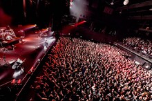 「lynch. COUNTDOWN LIVE『2017-2018』」の様子。（撮影：土屋良太）