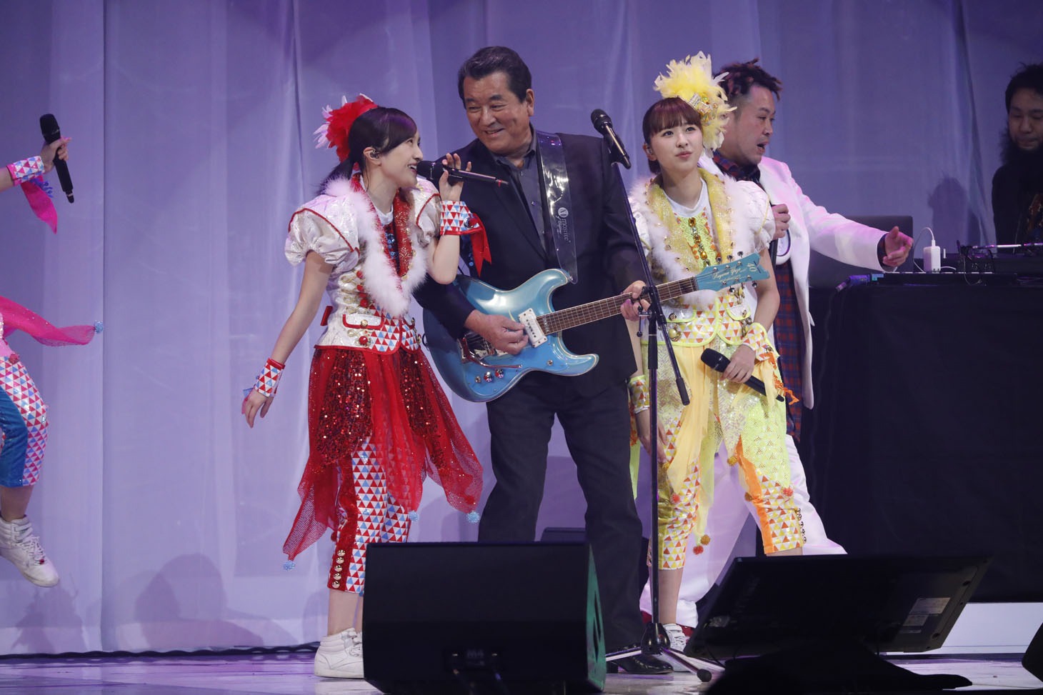 百田夏菜子、加山雄三、玉井詩織。（Photo by HAJIME KAMIIISAKA）