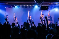「Devil ANTHEM. Presents デビアンフレンドパーク2～デビアン3周年記念スペシャル～」の様子。（写真提供：エイジアプロモーション）