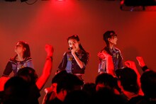 「Devil ANTHEM. Presents デビアンフレンドパーク2～デビアン3周年記念スペシャル～」の様子。（写真提供：エイジアプロモーション）