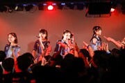 「Devil ANTHEM. Presents デビアンフレンドパーク2~デビアン3周年記念スペシャル~」の様子。(写真提供:エイジアプロモーション)